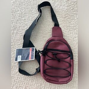 Sling bag, wine, DUCHAMP NWT